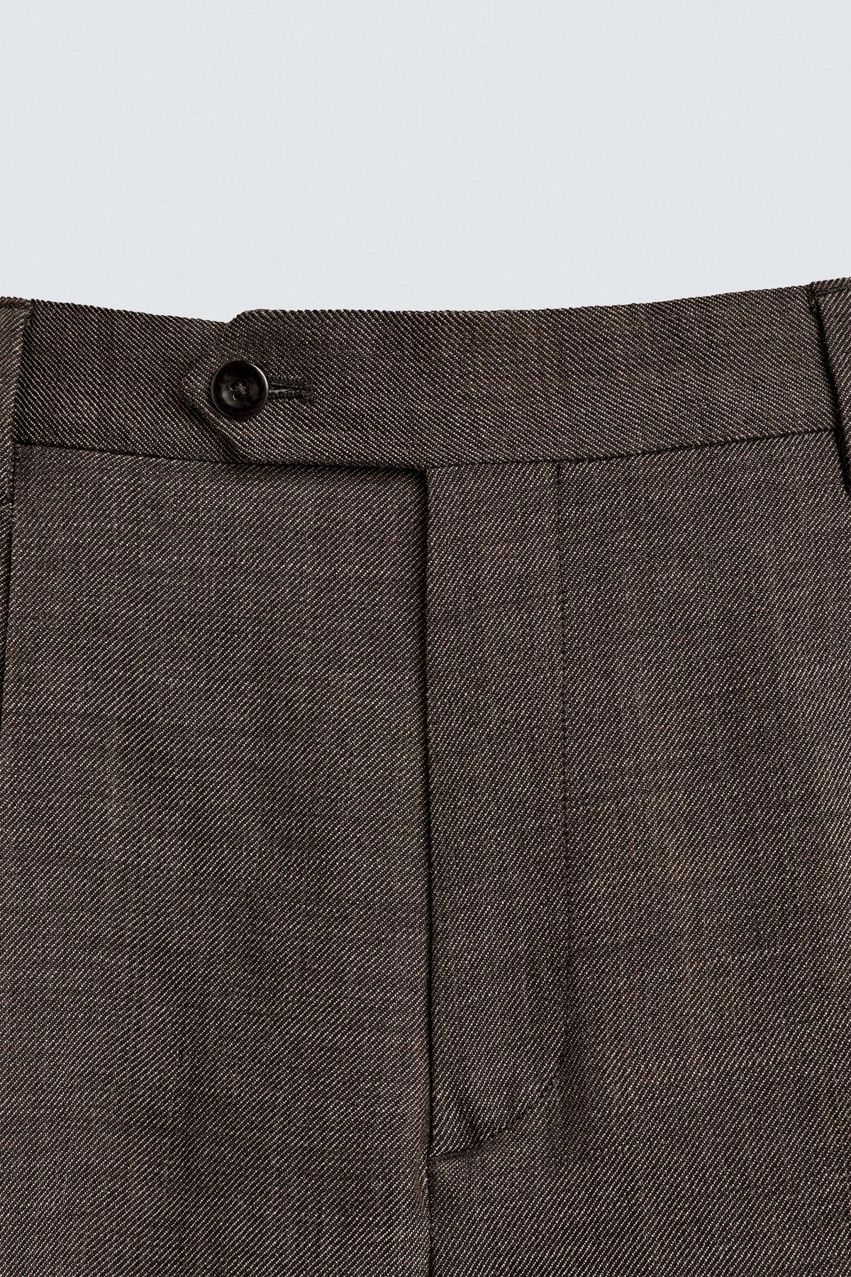 Pantalon en laine coupe droite Zara