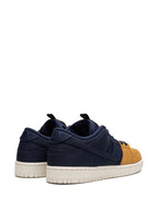Nike SB Dunk Low Pro Court Purple Noir Blanc