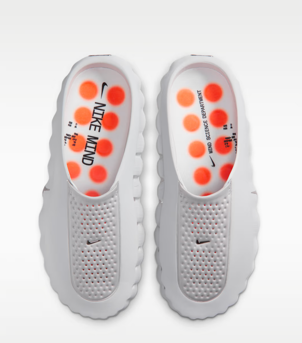 Nike Mind 001