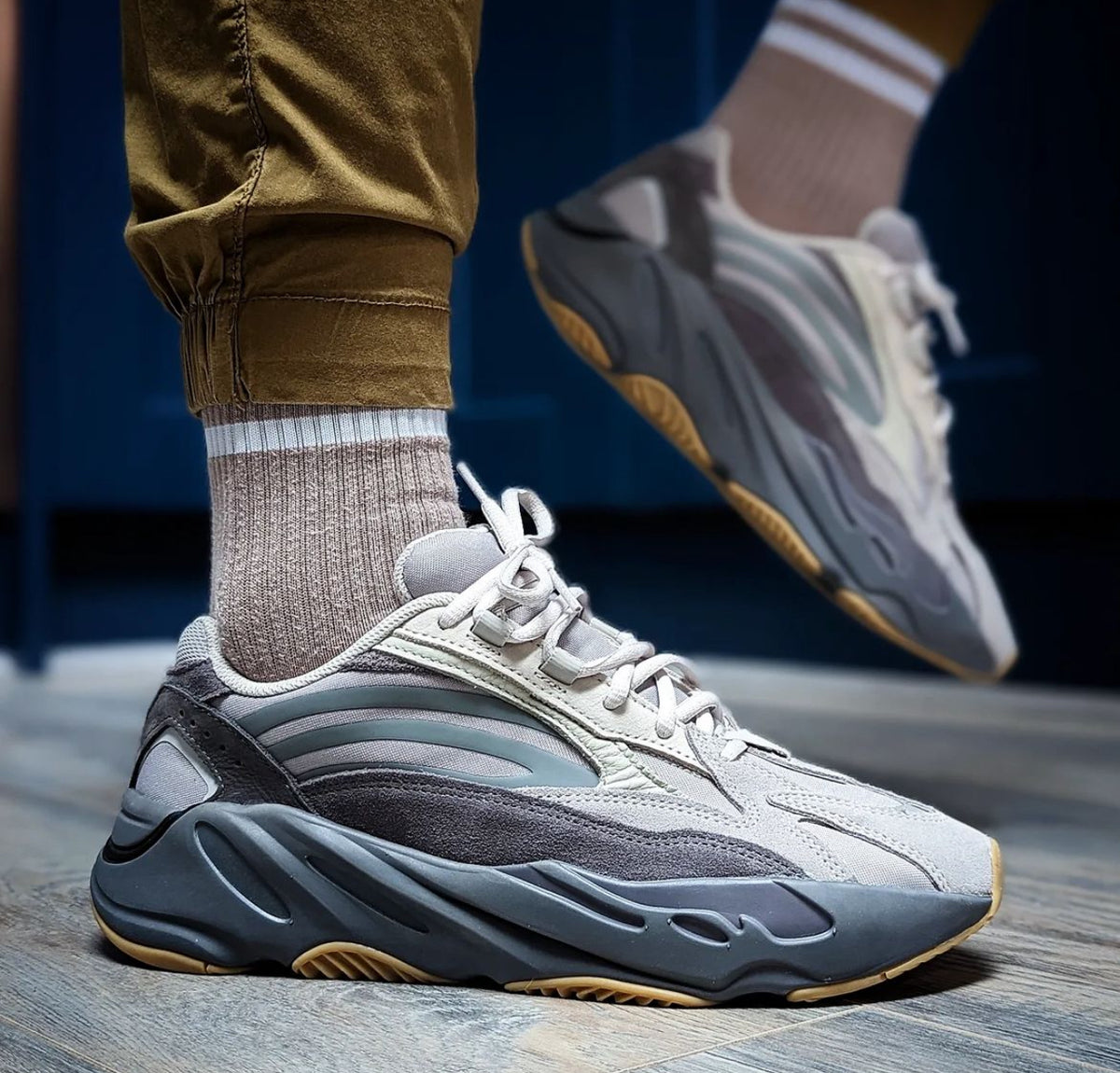 adidas Yeezy Boost 700 V2 Tephra