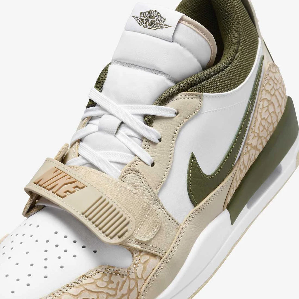 Paris Saint-Germain Nike Air Jordan Legacy 312 Low Viertes Trikot
