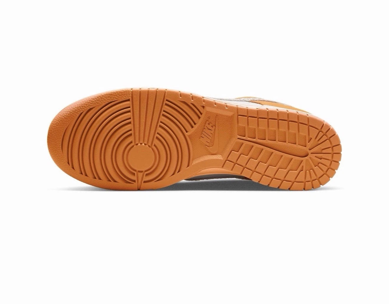 Nike Dunk Low « Safari Swoosh – Kumquat »
